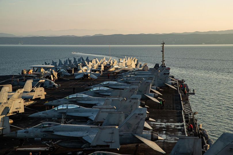 حاملة "يو إس إس جيرالد فورد" تتجه لدعم إسرائيل.. ماذا نعرف عن قدراتها؟ |  التلفزيون العربي